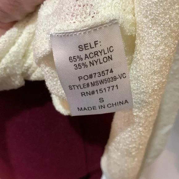 Vici cactus sweater, size small - Picture 9 of 10